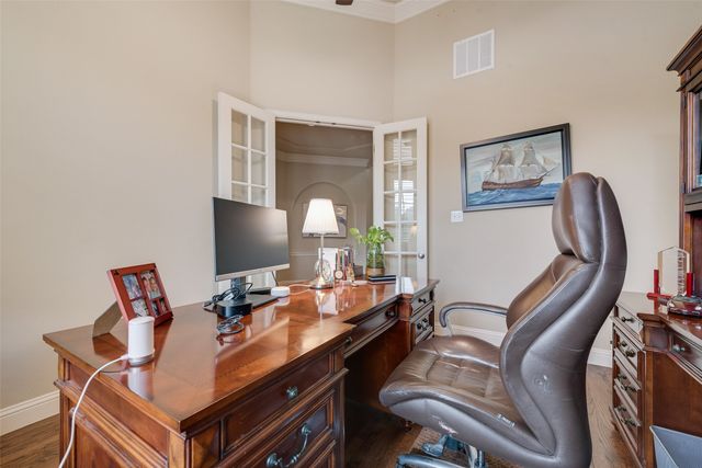 2325 Shoreham Circle, Lewisville, TX 75056