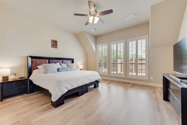 2325 Shoreham Circle, Lewisville, TX 75056