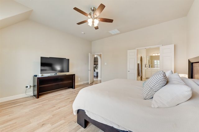 2325 Shoreham Circle, Lewisville, TX 75056