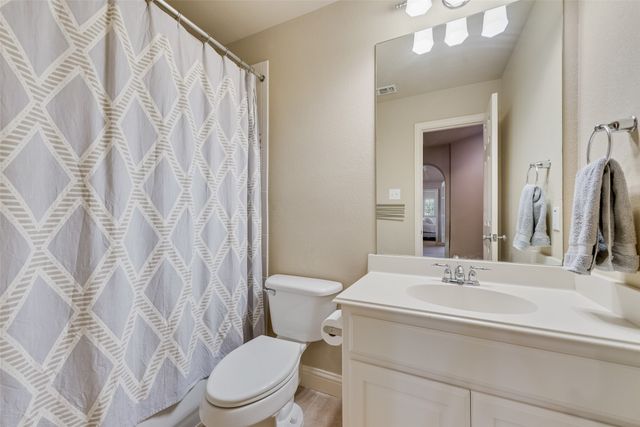 2325 Shoreham Circle, Lewisville, TX 75056