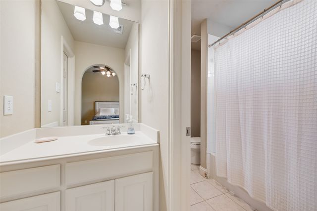 2325 Shoreham Circle, Lewisville, TX 75056