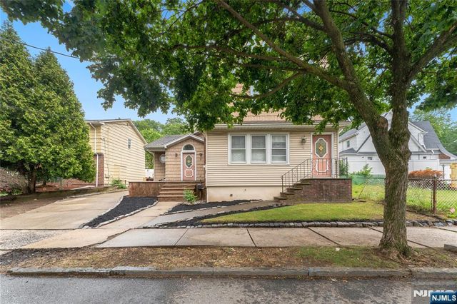 11 Stevenson Place, Kearny, NJ 07032
