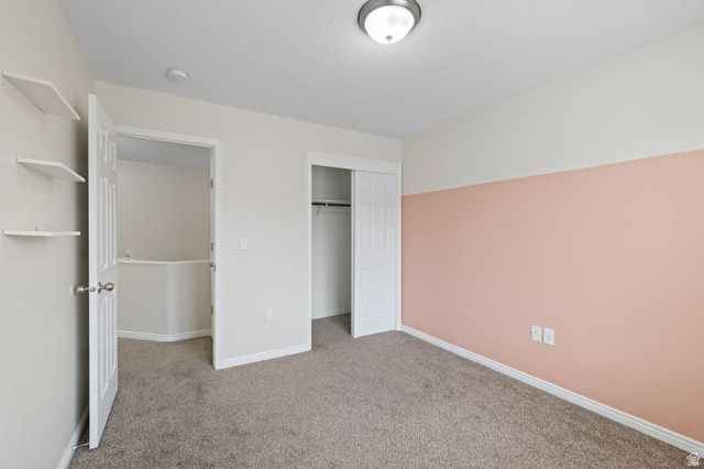 997 W ALLINGTON DR, North Salt Lake, UT 84054