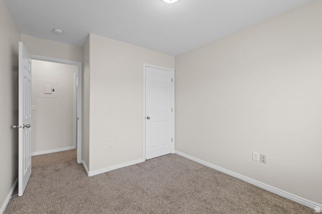 997 W ALLINGTON DR, North Salt Lake, UT 84054