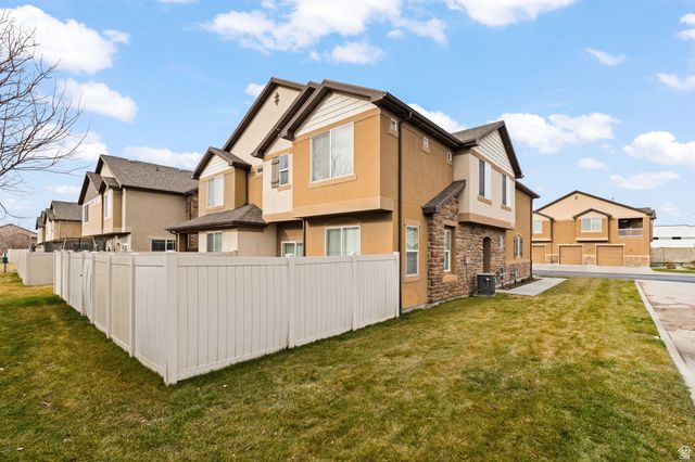 997 W ALLINGTON DR, North Salt Lake, UT 84054