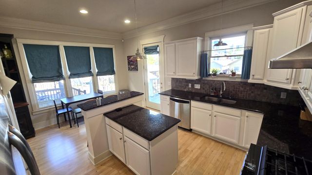 911 Phillips ST, Nashville, TN 37208