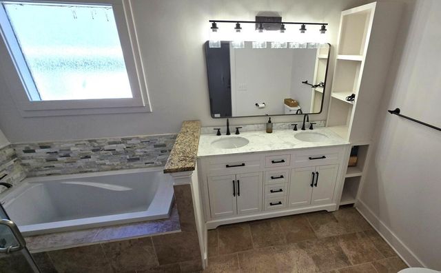 911 Phillips ST, Nashville, TN 37208