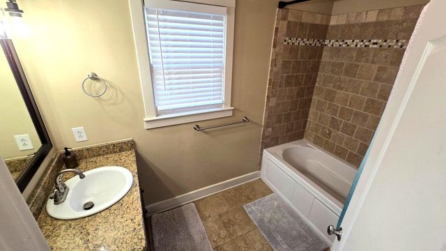 911 Phillips ST, Nashville, TN 37208