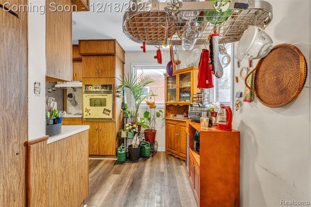 26332 Dale Court, Roseville, MI 48066