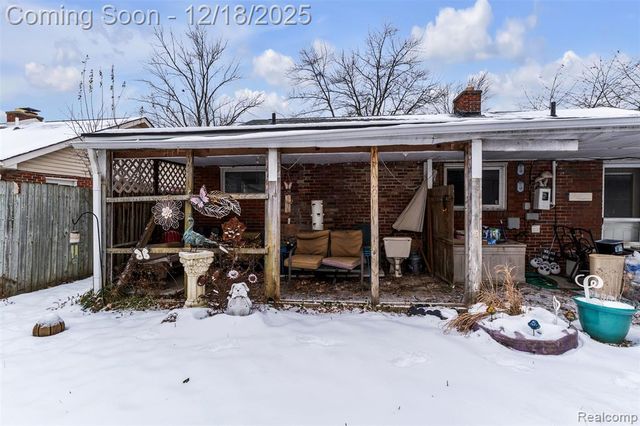 26332 Dale Court, Roseville, MI 48066