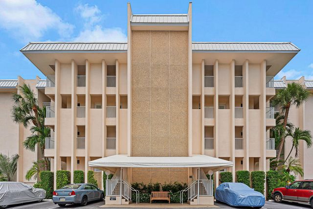 3851 N Ocean Boulevard 4030, Gulf Stream, FL 33483