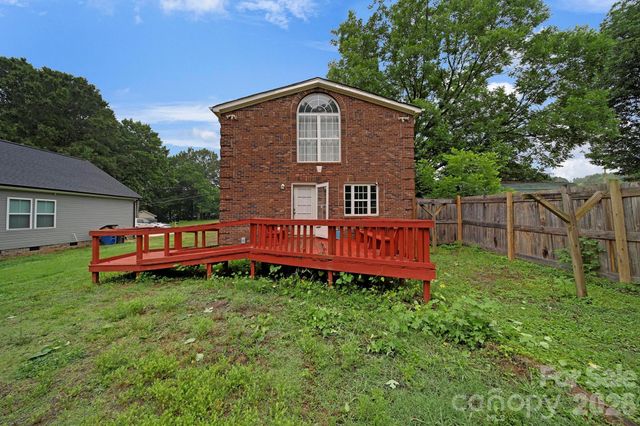 115 Lippard Street, Statesville, NC 28677