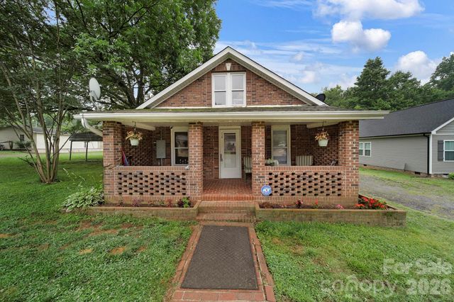 115 Lippard Street, Statesville, NC 28677