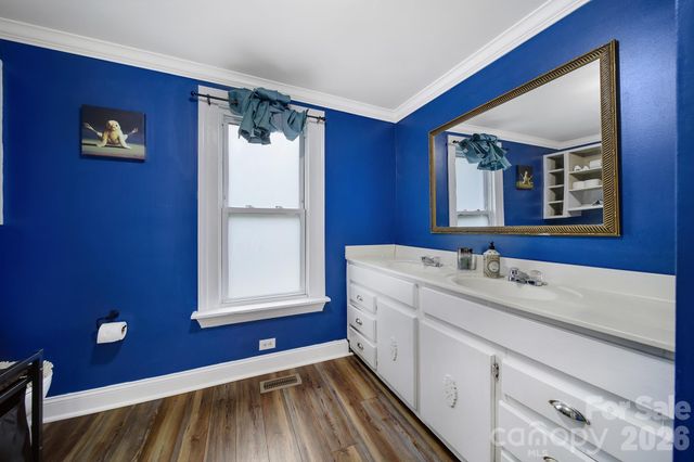 115 Lippard Street, Statesville, NC 28677