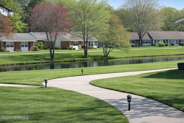 609B Lake Point Drive B, Lakewood, NJ 08701