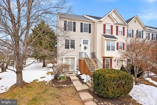 20718 APOLLO TER, Ashburn, VA 20147
