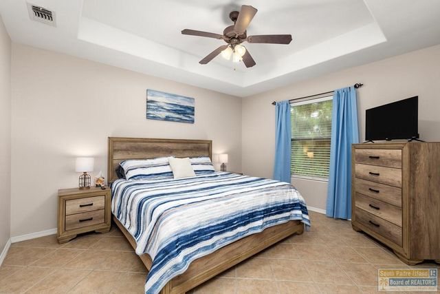 36 Pinehurst Dr., Laguna Vista, TX 78578