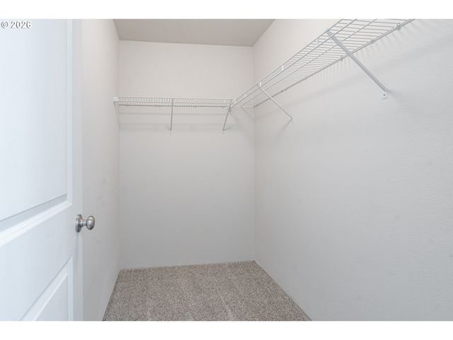 2240 Se 16TH St, Gresham, OR 97080