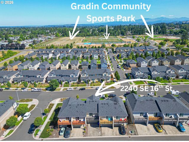 2240 Se 16TH St, Gresham, OR 97080