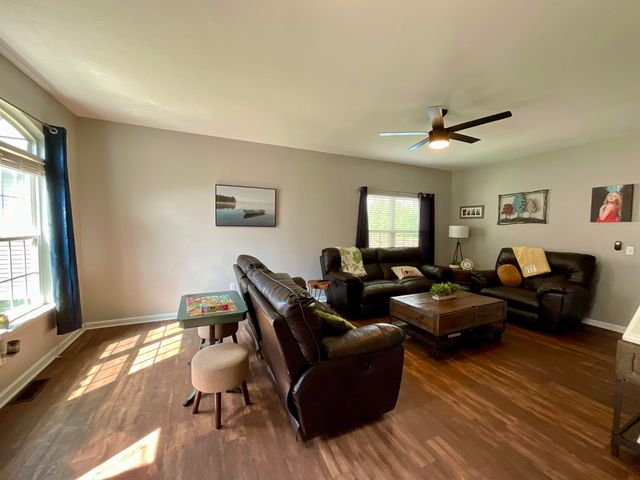 218 Harmony Ridge Road, Georgetown, KY 40324