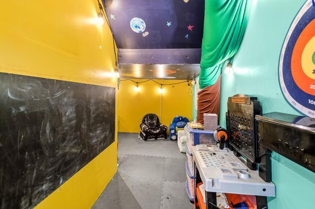 4695 138th Street W, Apple Valley, MN 55124