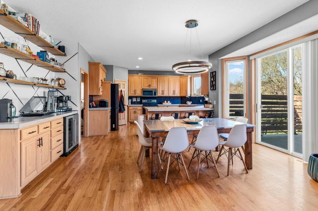 4695 138th Street W, Apple Valley, MN 55124