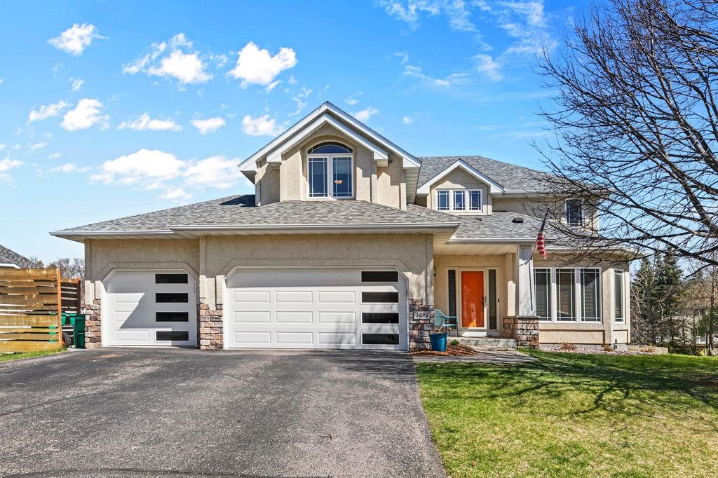 4695 138th Street W, Apple Valley, MN 55124