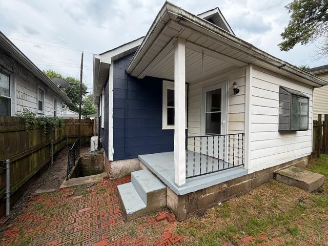 24 Hudson Avenue, Franklin, OH 45005