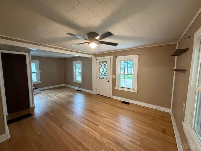 24 Hudson Avenue, Franklin, OH 45005