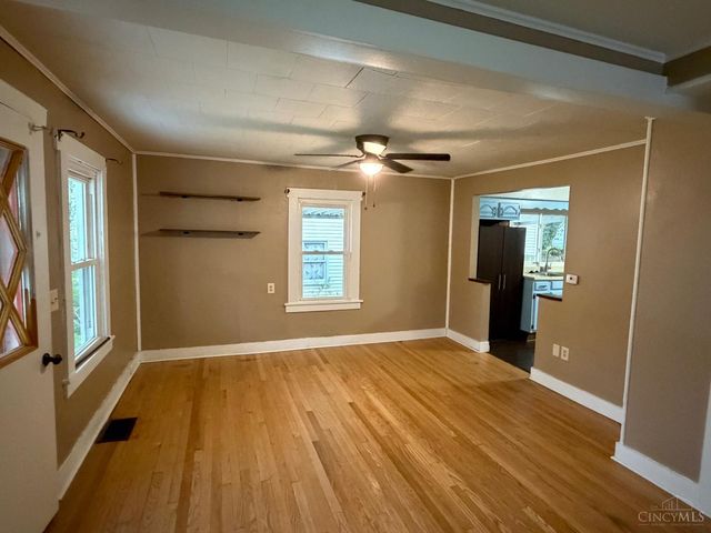 24 Hudson Avenue, Franklin, OH 45005