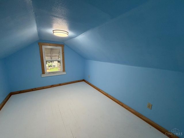 24 Hudson Avenue, Franklin, OH 45005