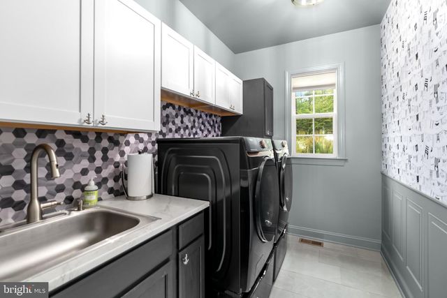51 SERENE HILLS DR, Fredericksburg, VA 22406
