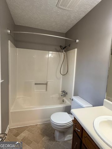 391 Walnut Drive, Woodstock, GA 30189