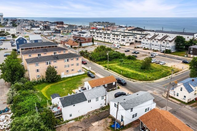 34 Cable Ave, Salisbury, MA 01952
