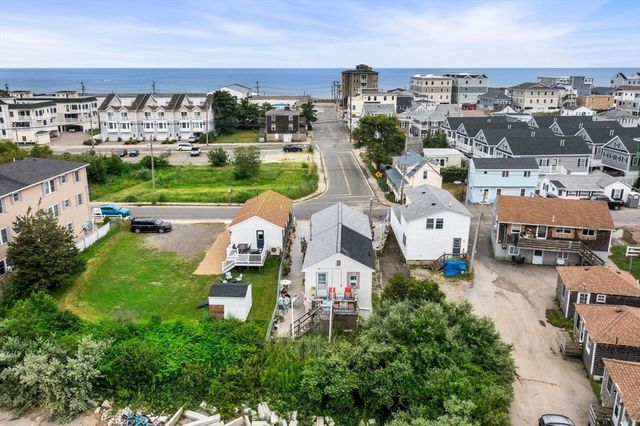34 Cable Ave, Salisbury, MA 01952