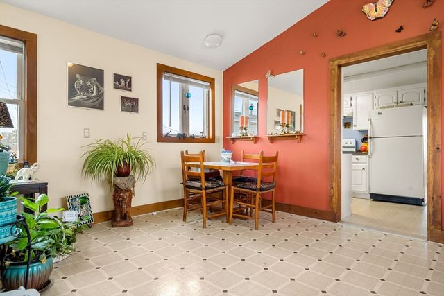 34 Cable Ave, Salisbury, MA 01952