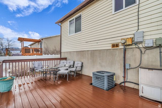 3860 W BURGESS RD, Taylorsville, UT 84129