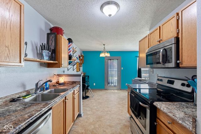 2523 Redland Lane, Indianapolis, IN 46217