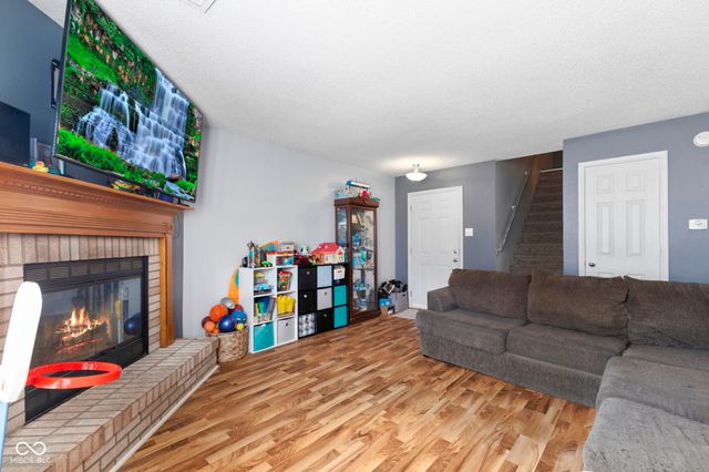 2523 Redland Lane, Indianapolis, IN 46217