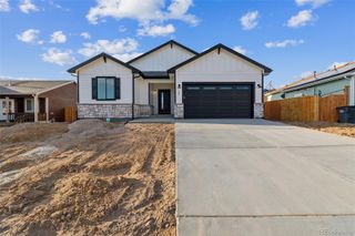35 Johnson Circle, Keenesburg, CO 80643