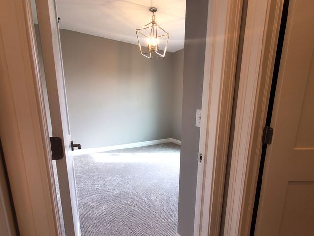 200 W Boxthorn Dr, Andover, KS 67002