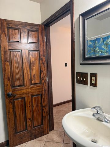 1516 Triangle Street, Mt Vernon, IL 62864