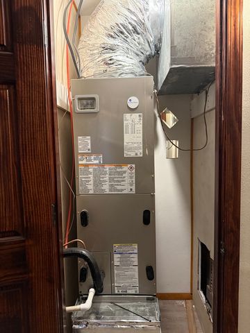 1516 Triangle Street, Mt Vernon, IL 62864