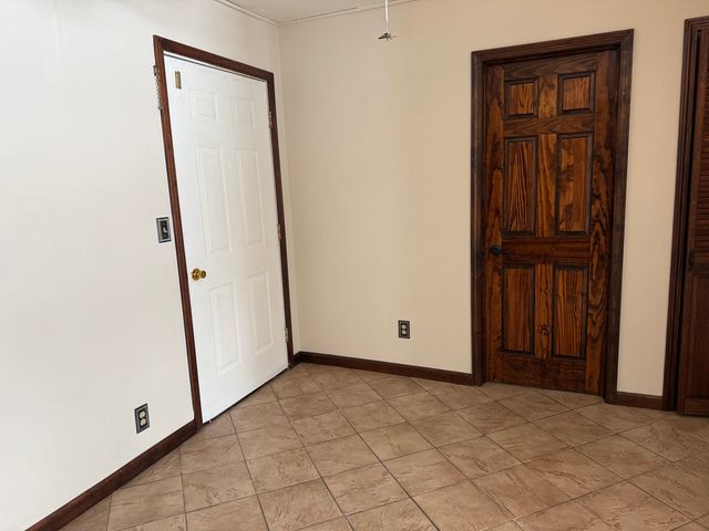 1516 Triangle Street, Mt Vernon, IL 62864