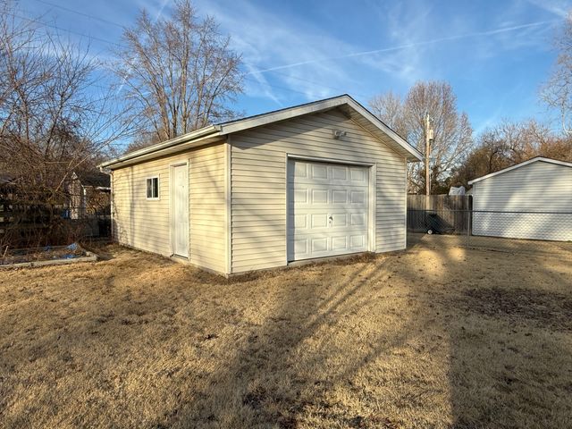 1516 Triangle Street, Mt Vernon, IL 62864