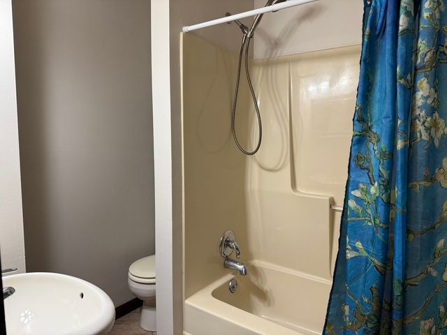 1516 Triangle Street, Mt Vernon, IL 62864