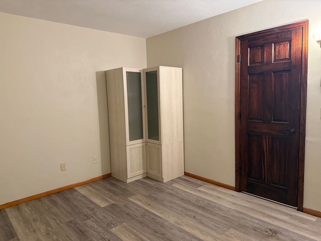 Image 23 of property listing at 1516 Triangle Street, Mt Vernon, IL 62864