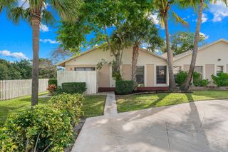 224 SE 1st Cir 19a, Boynton Beach, FL 33435