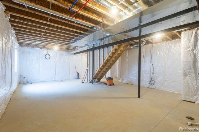 2323 Baltimore, Davison, MI 48423