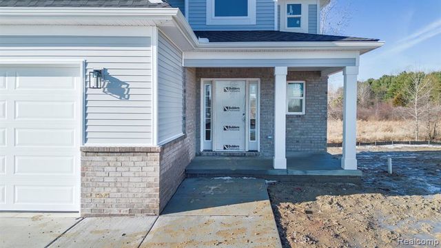 2323 Baltimore, Davison, MI 48423